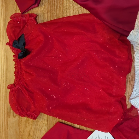 Girls size 3T holiday clothing - Picture 4 of 9